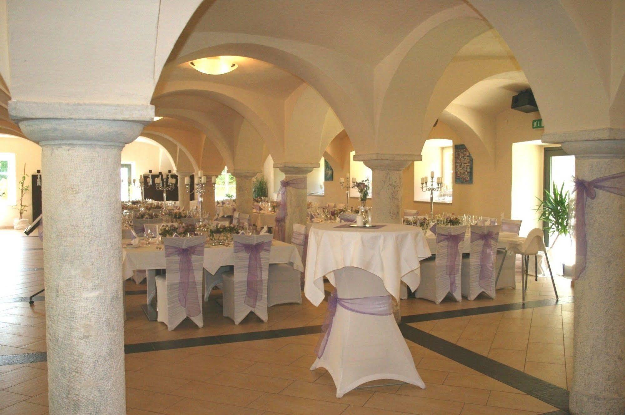 Gut Drasing Hotel Krumpendorf Exterior foto